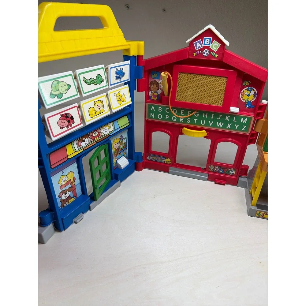 Fisher-Price Little People Time to Learn Preschool Playset M8867 2008Folding Toy